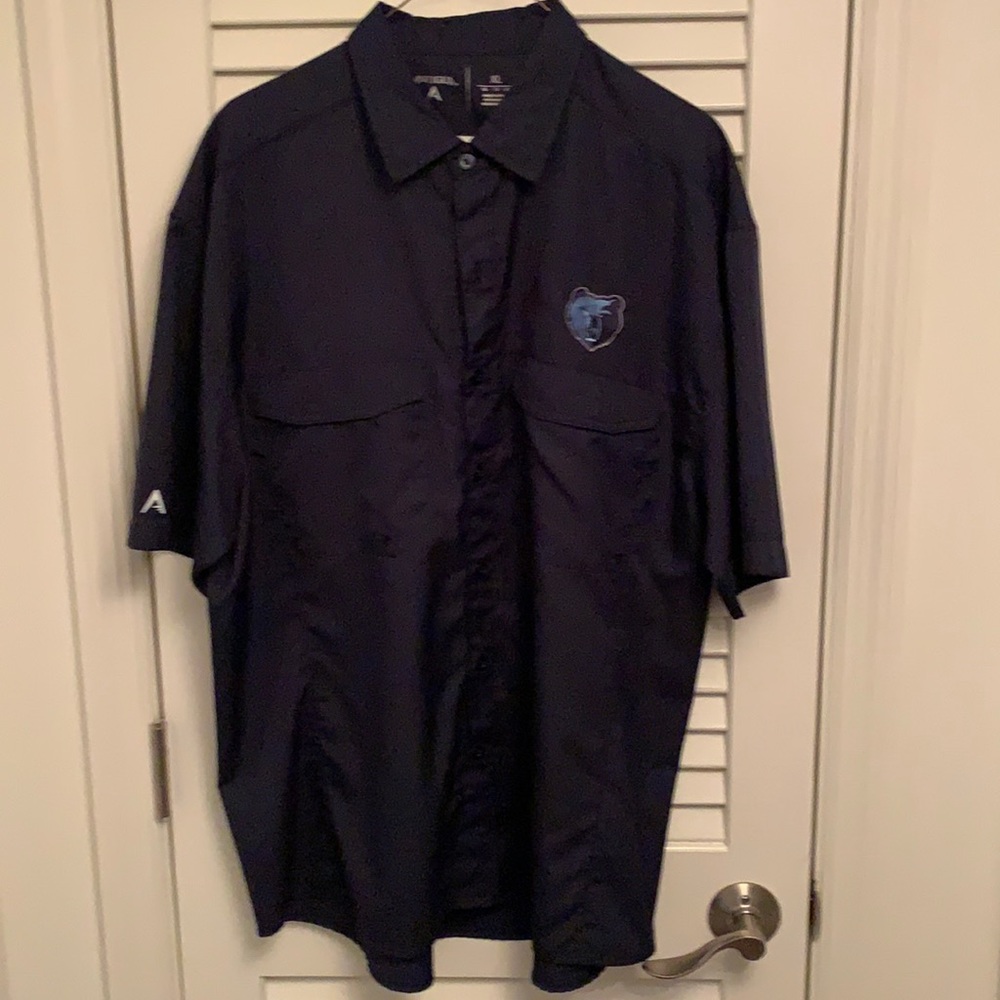Memphis Grizzlies mens size XL Antigua navy…